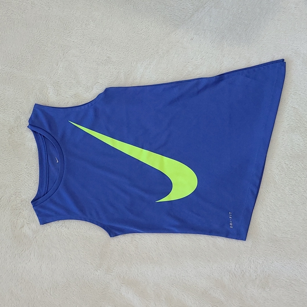 Nike tank top | size 6(M)